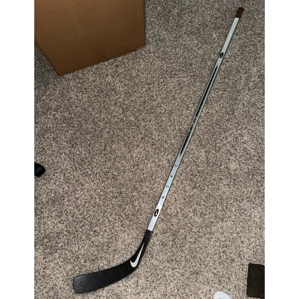 Vintage NIKE 260 Aluminum Hockey‎ Stick Shaft Right Handed RARE